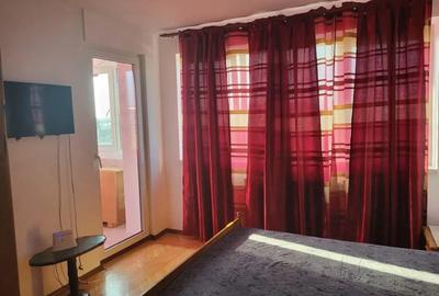 Apartament cu 3 camere semidecomandat, mobilat în Titan - 1