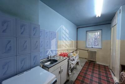 Apartament 3 camere pozitie excelenta - 4