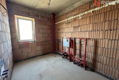 Duplex cu 4 camere cu Teren 250 Mp în Bucovăț (Remetea Mare) - 15