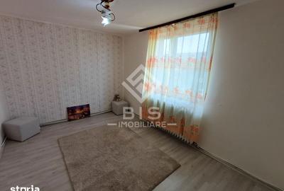 Apartament cu 3 camere decomandat, mobilat în Sud - 14