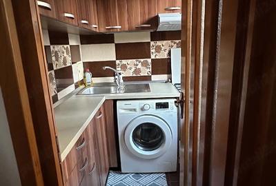 Garsonieră decomandată în Central - 1