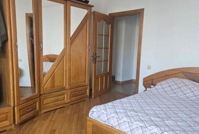 Apartament 3 camere 2 bai Calea lui Traian Apartament 3 camere 2 bai Calea lui Traian - 6