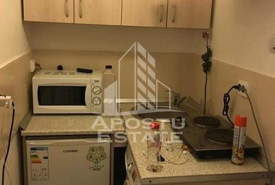 Garsoniera in zona Complexului Studentesc, etaj intermediar - 1