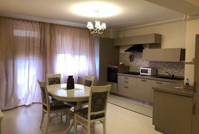Apartament cu 3 camere decomandat, mobilat în Albert