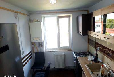 Apartament cu 3 camere decomandat în Central - 9