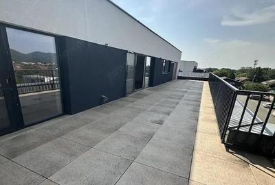 Apartament cu 3 camere decomandat în Orașul Vechi - 6