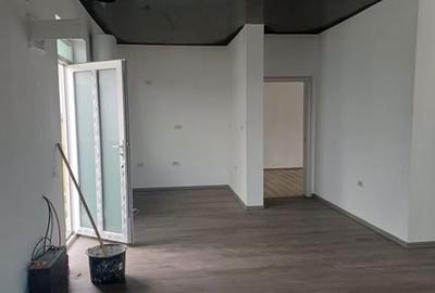 Casă cu 4 camere cu Teren 240 Mp în Central - 5