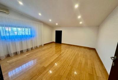 Inchiriere vila individula  8 camere/ pretabil - office, clinica, rezidential - 23