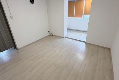 Spațiu comercial, în Central - 1