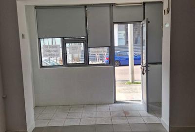 Spațiu comercial, de 40 mp, în Central - 6