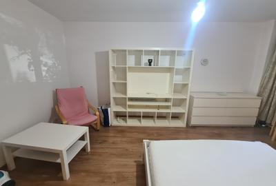 Garsonieră decomandată în Vitan Mall - 4