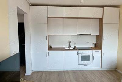 Apartament cu 2 camere semidecomandat, mobilat în Regie - 1