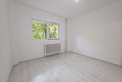 Apartament 2 camere Teiul Doamnei recent renovat - 11