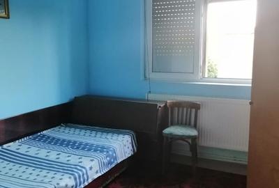 Apartament cu 2 camere nedecomandat în Micro 4 - 4