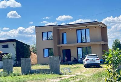 Casă cu 4 camere în Petroasa Mare - 8