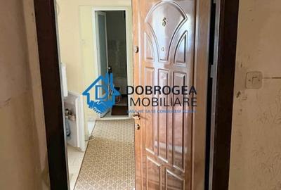Apartament cu 2 camere decomandat în Peco - 6