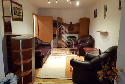 Apartament 3 camere, centrala propie, zona Lipovei - 1