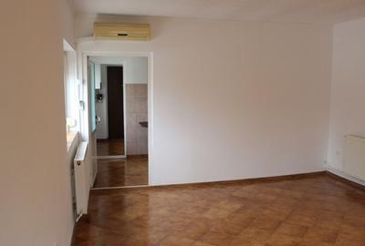 Duplex cu 1 camere cu Canalizare în Valu lui Traian - 4