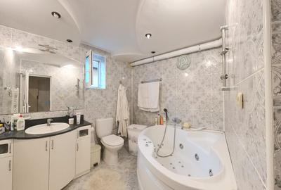 Casa exclusivista - zona centrala foarte cautata - cu 608 mp teren - 10