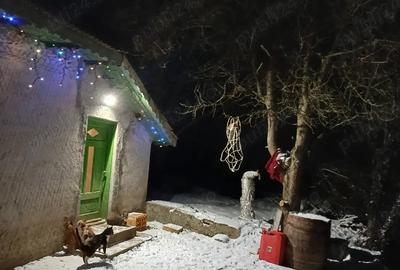 Casă cu Teren 2000 Mp în Central