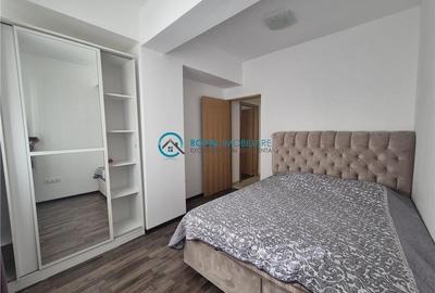 Apartament cu 3 camere semidecomandat, mobilat în 9 Mai - 4