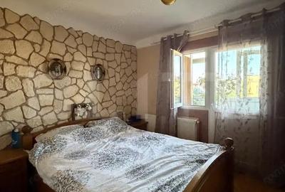 Apartament cu 4 camere decomandat în 1 Mai - 2
