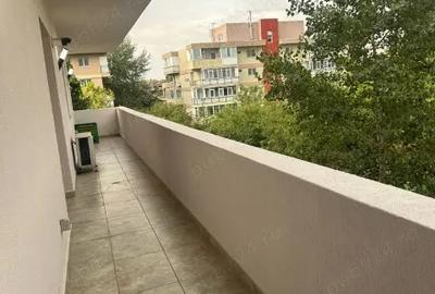 Apartament cu 3 camere semidecomandat, mobilat în Băneasa - 4