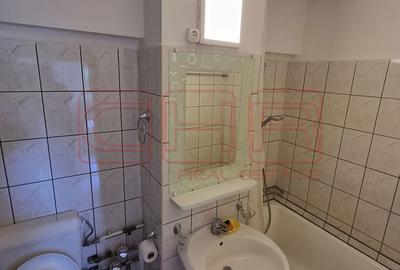 Apartament cu 3 camere decomandat, mobilat în Tei - 11