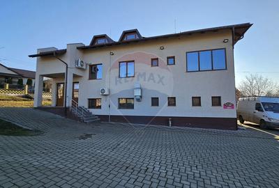 Spațiu comercial, de 424 mp, în Udești - 1