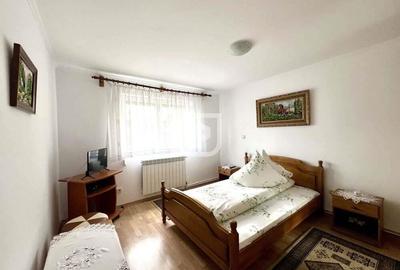 Casa de vacanta spatioasa de vanzare 6 dormitoare in Gura Humorului - 11