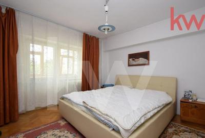 Apartament cu 4 camere decomandat în Sărari - 12
