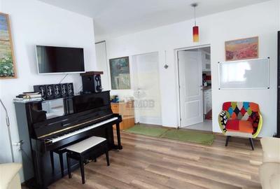 Casa individuala 5 camere terasa acoperita 3 bai si 458 mp teren in Cristian - 12