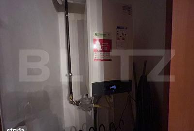 Apartament cu 4 camere decomandat în Rovine - 4