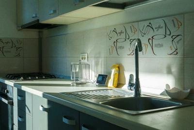 Casă cu 4 camere cu Teren 200 Mp în Central