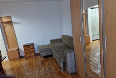 Garsonieră semidecomandată în Olimpia-Stadion - 2