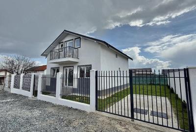 Casă cu Teren 2000 Mp în Central - 7