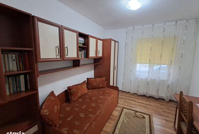 Apartament cu 3 camere în Central - 1