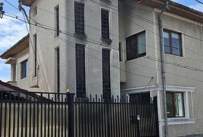 Casă în Central - 10