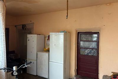 Casă cu 4 camere în Central - 2