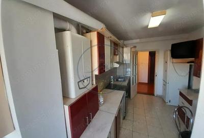 Apartament 4 camere,etajul 2,zona Petru Rares - 4