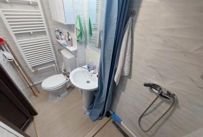 Garsonieră decomandată în Est - 14