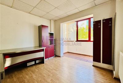 Spatiu comercial de inchiriat | Scoala de Inot  | 52  mp | acces din strada | - 2