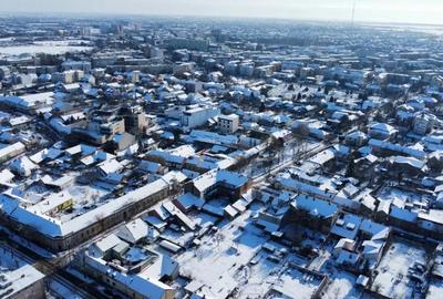 Teren de 1600 mp, în Central