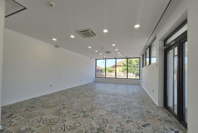 Spa?iu comercial in Pe?ti?ani pozi?ie excelenta - 3