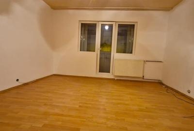 RECO Apartament 2 camere in Oradea zona Nufarul, etajul 1 - 4