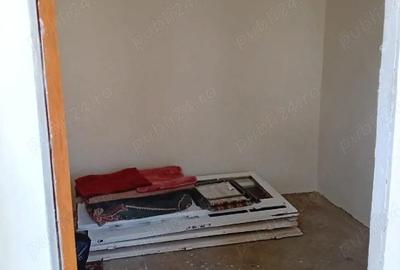 Casă cu 3 camere cu Teren 855 Mp în Central