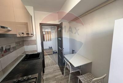 Apartament cu 2 camere de inchiriat- zona ultracentrala- 9 Mai - 5