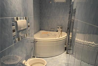 Apartament 4 camere transformat in 3 camere , zona ultracent - 8