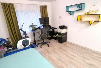 APARTAMENT 4 CAMERE STRADA TASNAD MANASTUR APARTAMENT 4 CAMERE STRADA TASNAD MANASTUR - 10