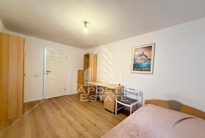 Jumatate de Duplex, 5 camere, 4 bai, PetFriendly, curte, ... - 15